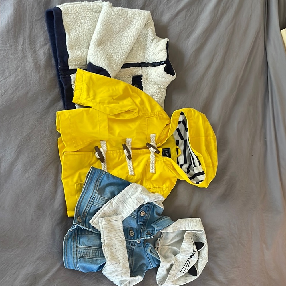 Assorted GUC 12-18M Jackets